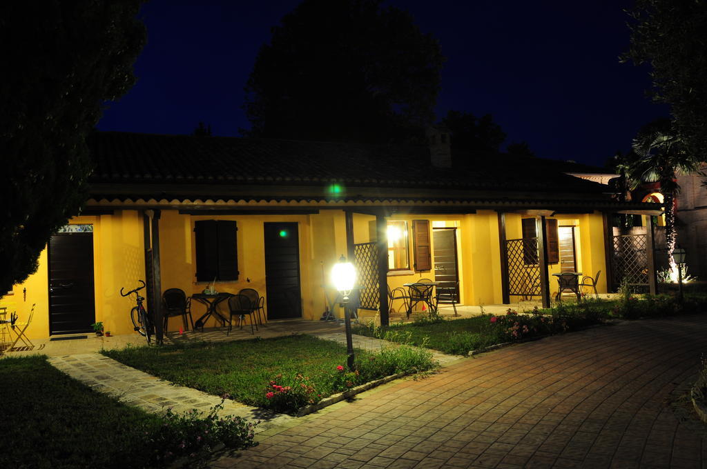 Il Roccolo Di Valcerasa Apartment Treia Exterior photo
